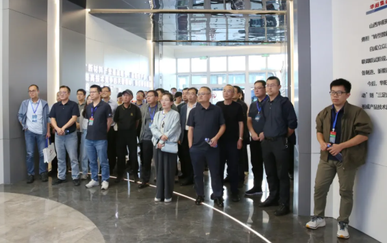 山西煤化所召开2026年度研究所发展战略研讨会暨课题组长培训班